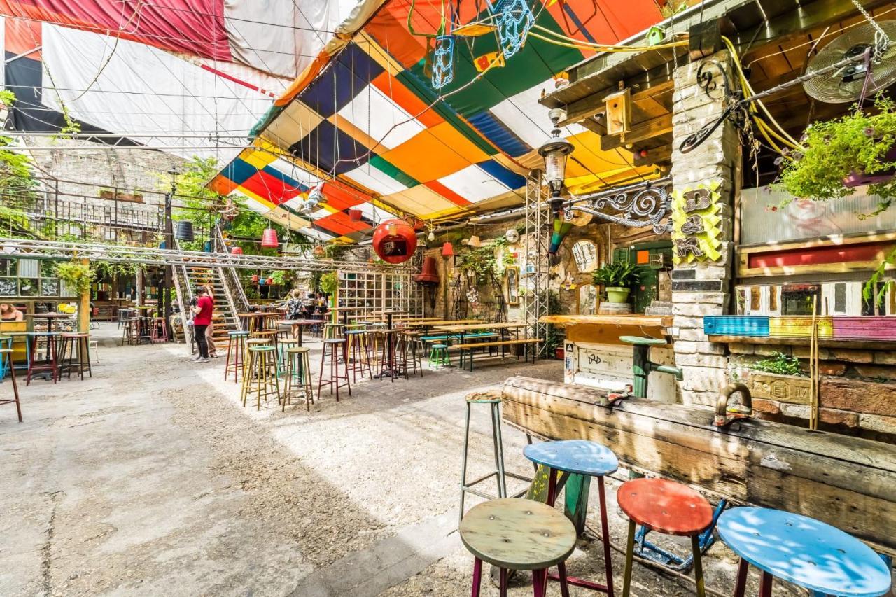 Skyline Serenity Retreat @Vaci Most Famous Street Budapest Luaran gambar